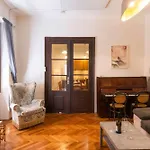 Apartment Galerija Rosa Centifolia