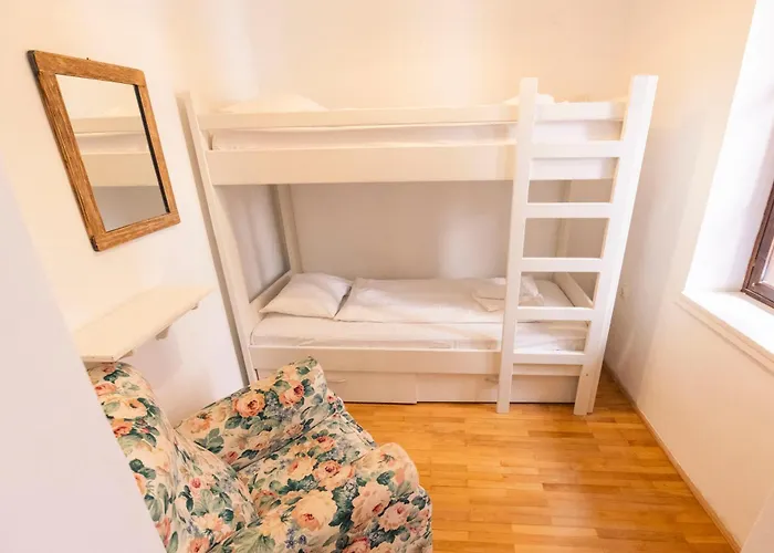 شقة Galerija Rosa Centifolia