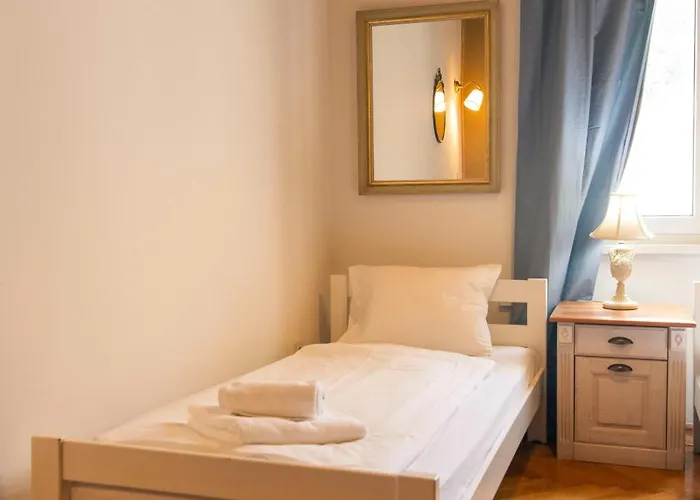 Galerija Rosa Centifolia Апартаменти Любляна